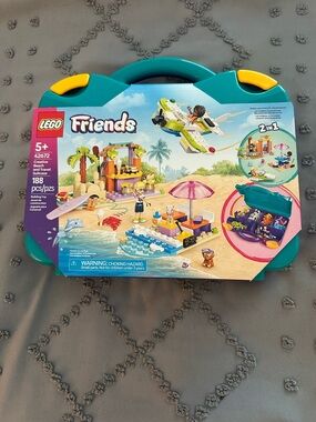 Lego Friends Teal, Yellow & Pink Beach Creative Convertible Travel Set